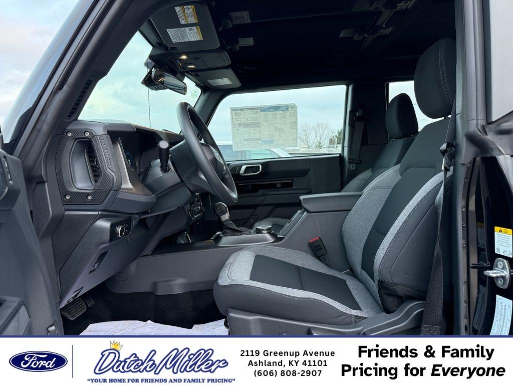 2025 Ford Bronco Base