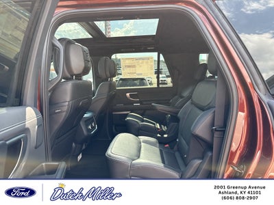2027 Ford Expedition MAX Platinum
