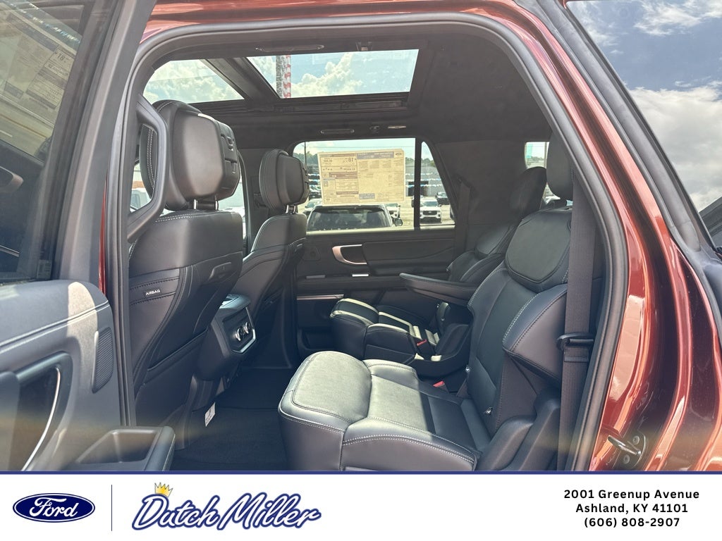 2027 Ford Expedition MAX Platinum