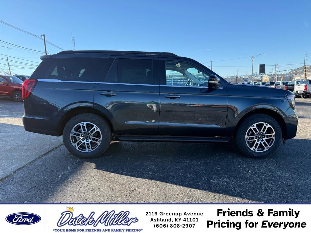 2026 Ford Expedition Active