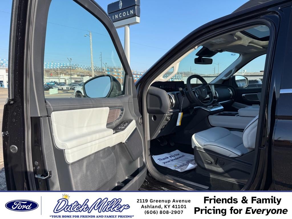 2026 Ford Expedition Platinum