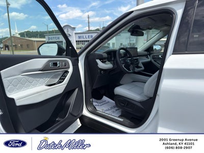 2026 Ford Explorer Platinum