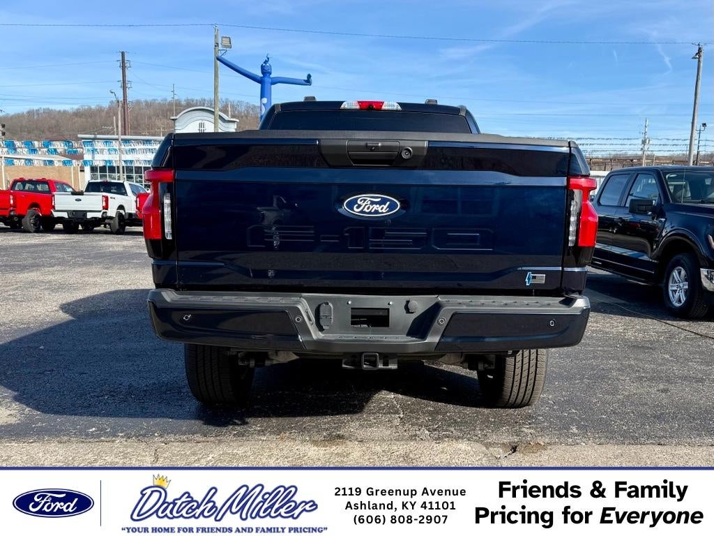 2025 Ford F-150 Lightning Flash