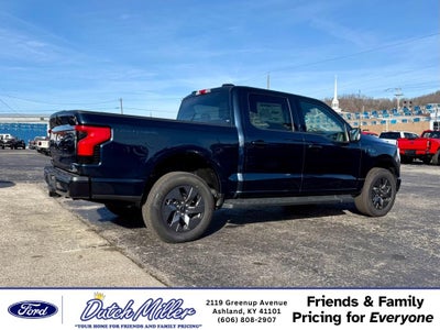 2025 Ford F-150 Lightning Flash