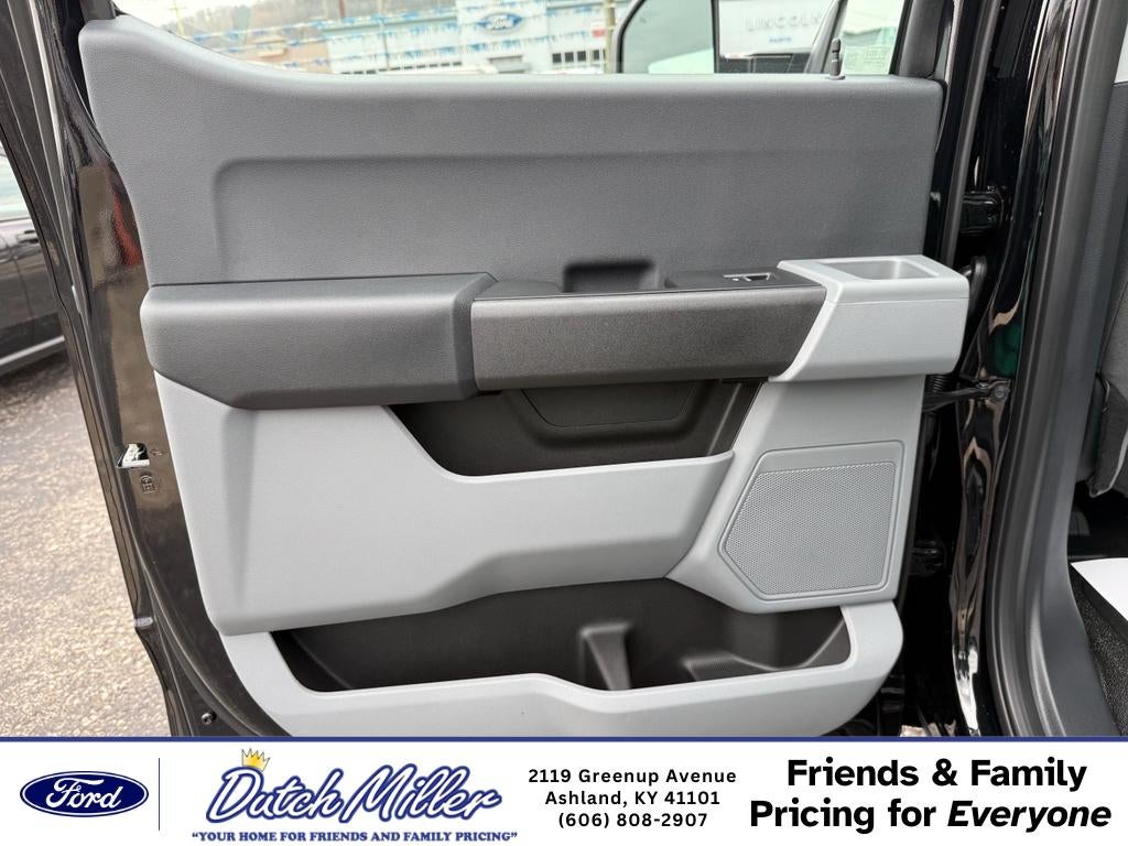 2026 Ford F-250 XL 4WD Crew Cab 8' Box