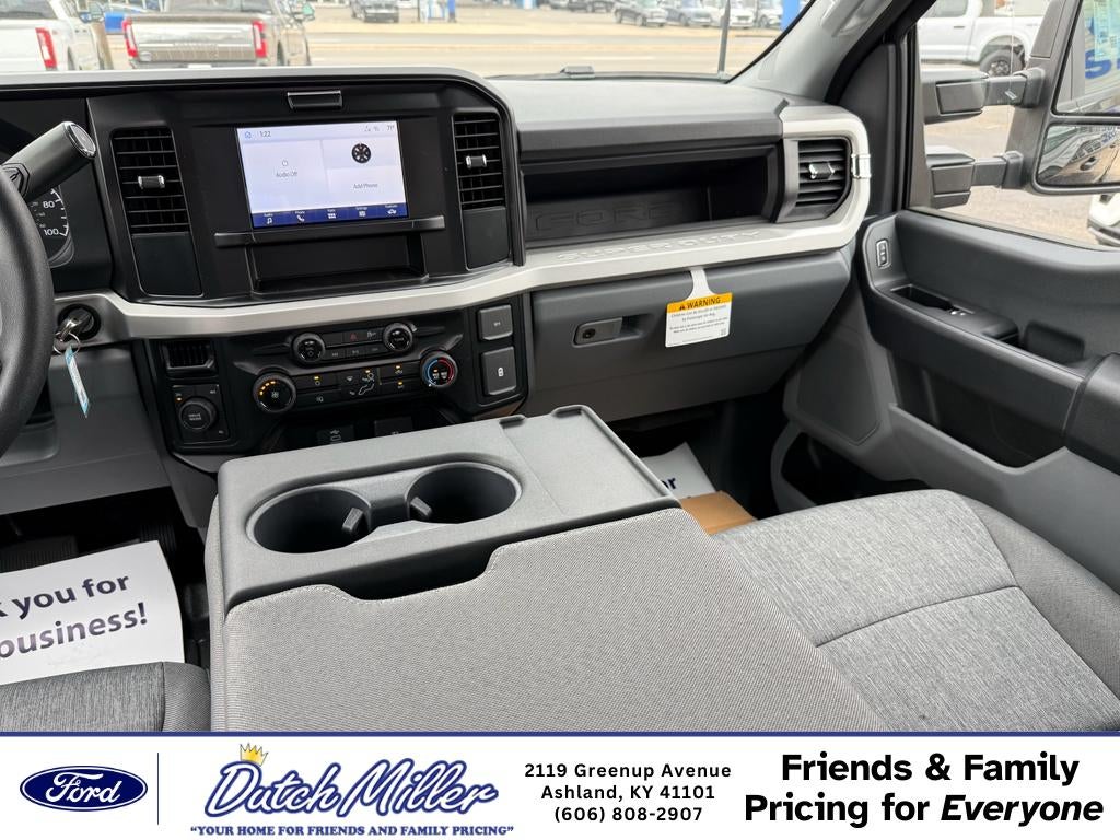 2026 Ford F-250 XL 4WD Crew Cab 8' Box