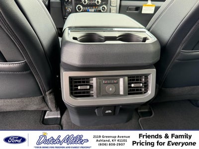 2026 Ford F-350 LARIAT 4WD Crew Cab 8' Box