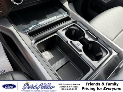2026 Ford F-350 LARIAT 4WD Crew Cab 8' Box
