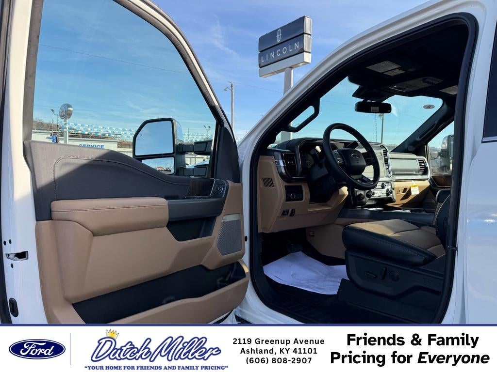 2026 Ford F-350 LARIAT