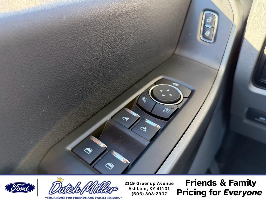 2026 Ford F-350 XLT 4WD Crew Cab 6.75' Box