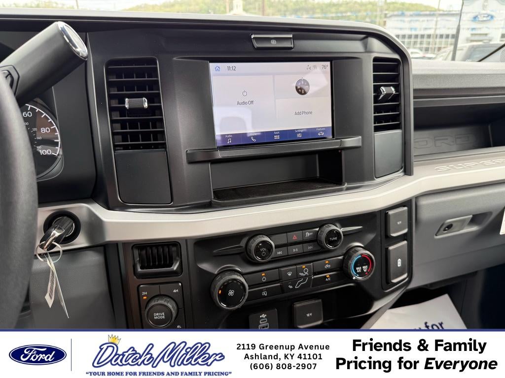 2026 Ford F-350 XL 4WD Crew Cab 8' Box