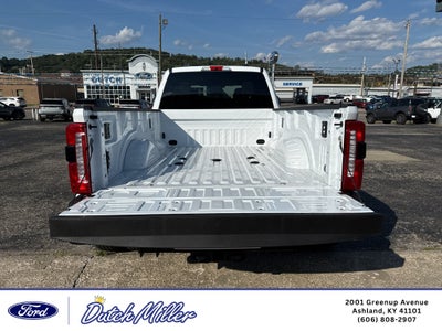2027 Ford F-350 XLT