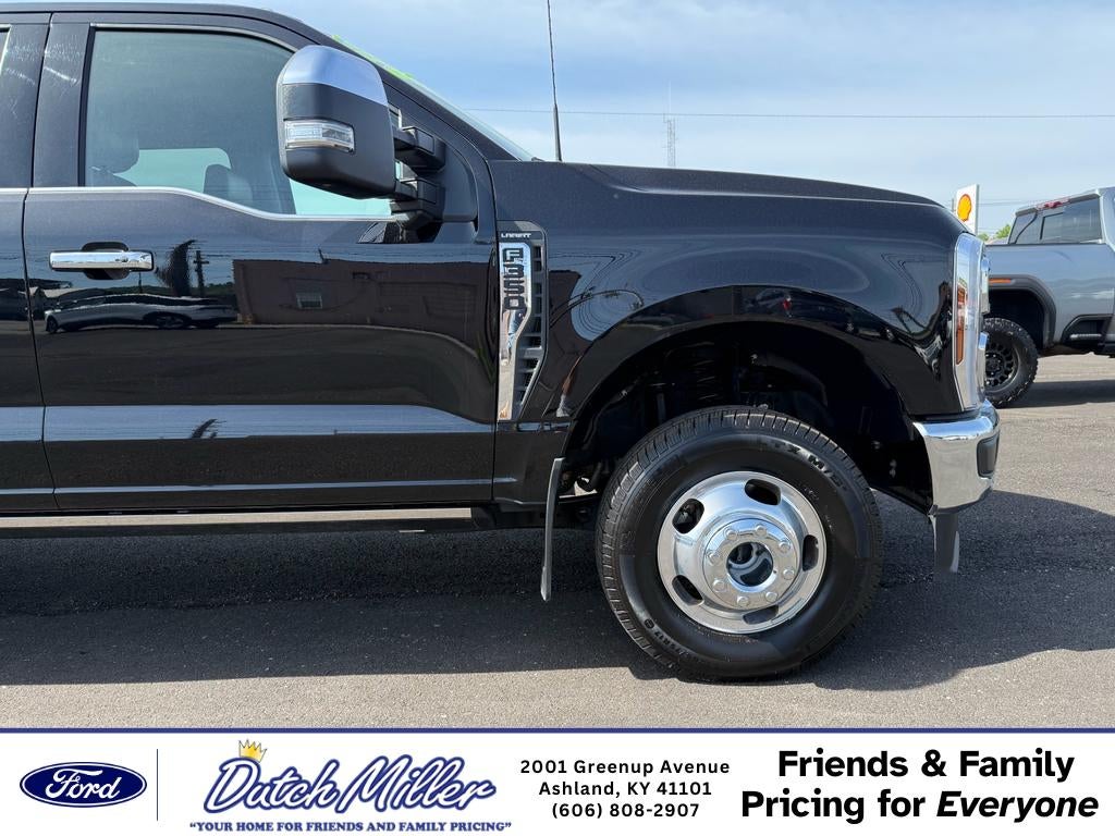 2025 Ford F-350 LARIAT