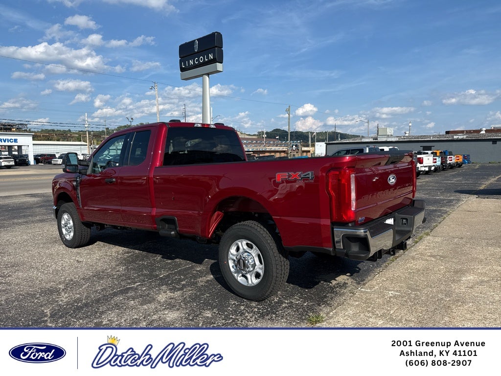 2027 Ford F-350 XLT