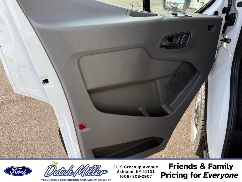 2025 Ford Transit Van Base