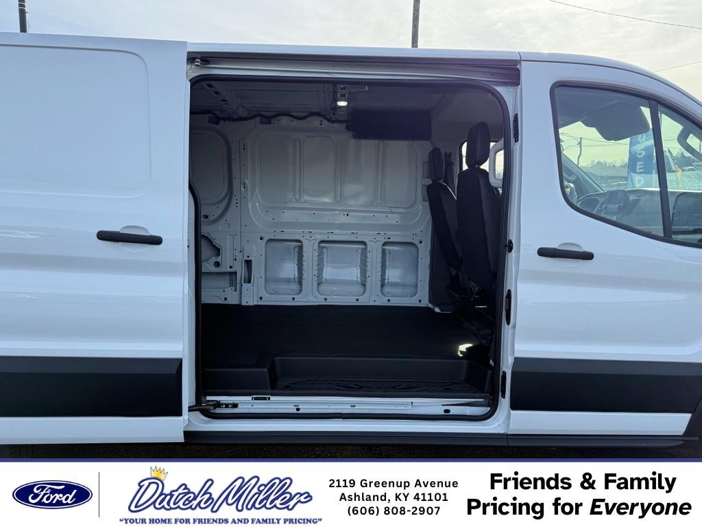 2025 Ford Transit Van Base