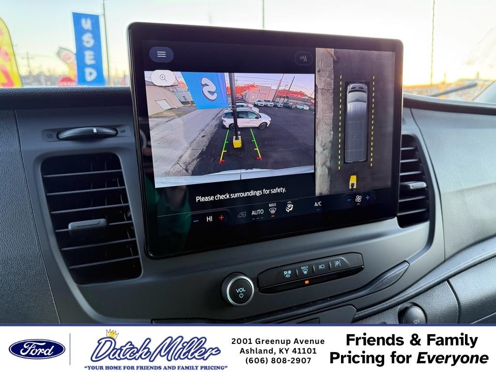 2023 Ford E-Transit Base