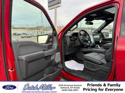 2025 Ford F-150 Lightning LARIAT