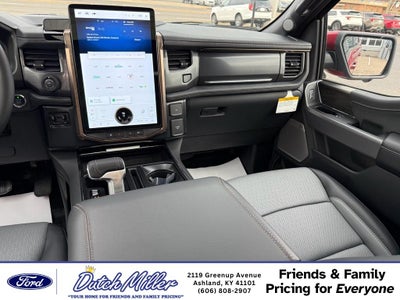 2025 Ford F-150 Lightning LARIAT