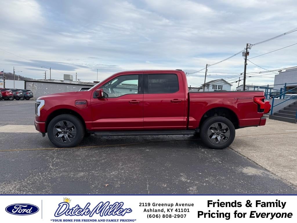 2025 Ford F-150 Lightning LARIAT