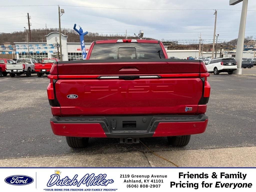 2025 Ford F-150 Lightning LARIAT