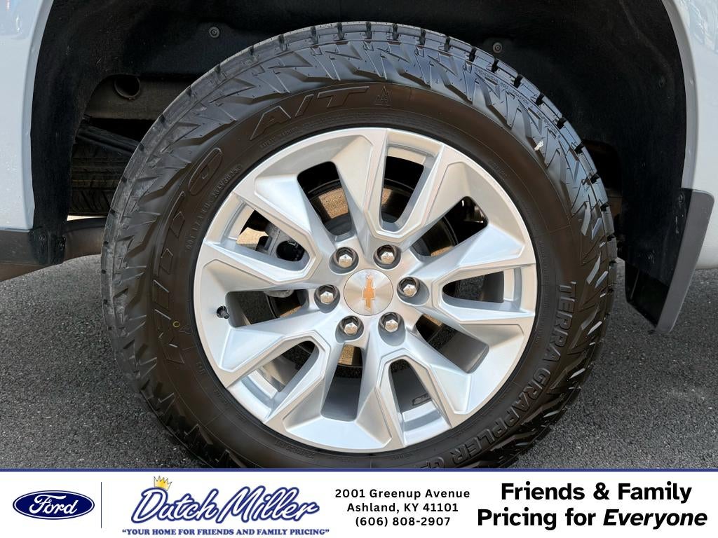 2025 Chevrolet Silverado Custom