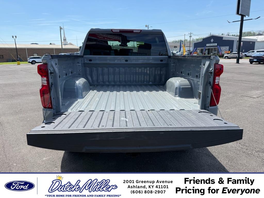 2025 Chevrolet Silverado Custom