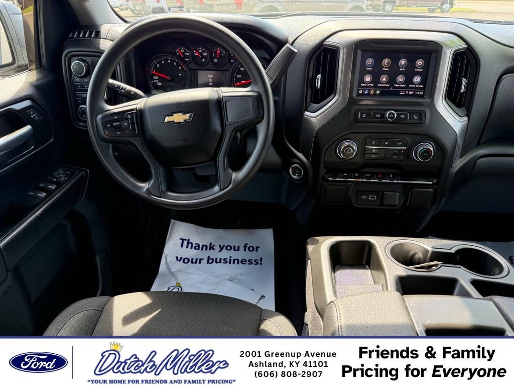 2025 Chevrolet Silverado Custom