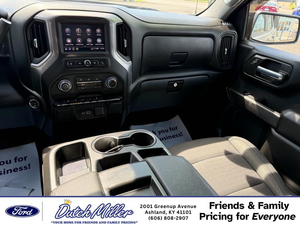 2025 Chevrolet Silverado Custom