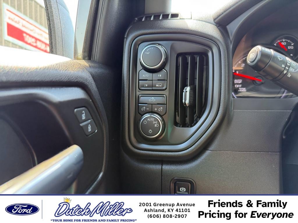 2025 Chevrolet Silverado Custom