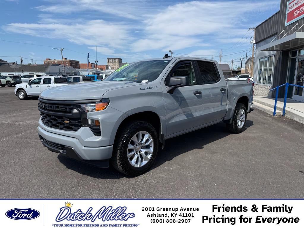 2025 Chevrolet Silverado Custom