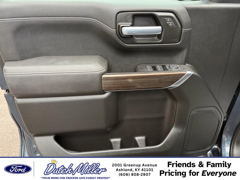 2021 Chevrolet Silverado RST