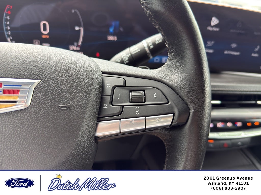 2025 Cadillac XT4 AWD Premium Luxury