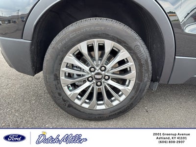 2025 Cadillac XT4 AWD Premium Luxury