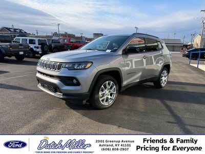 2024 Jeep Compass Latitude Lux