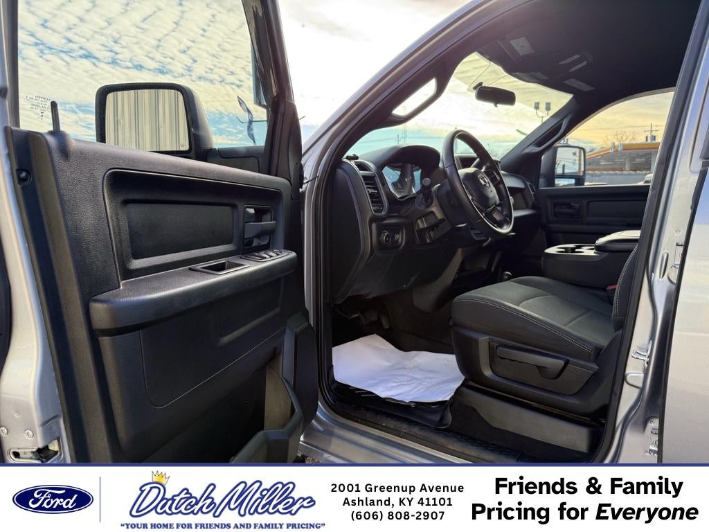 2024 RAM 3500 Tradesman