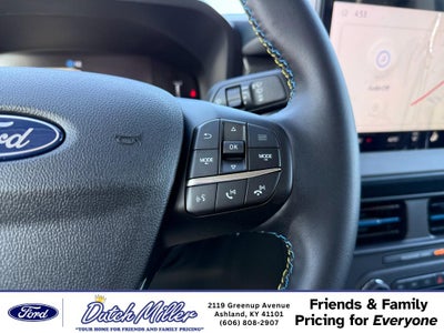 2026 Ford Maverick Lobo Standard