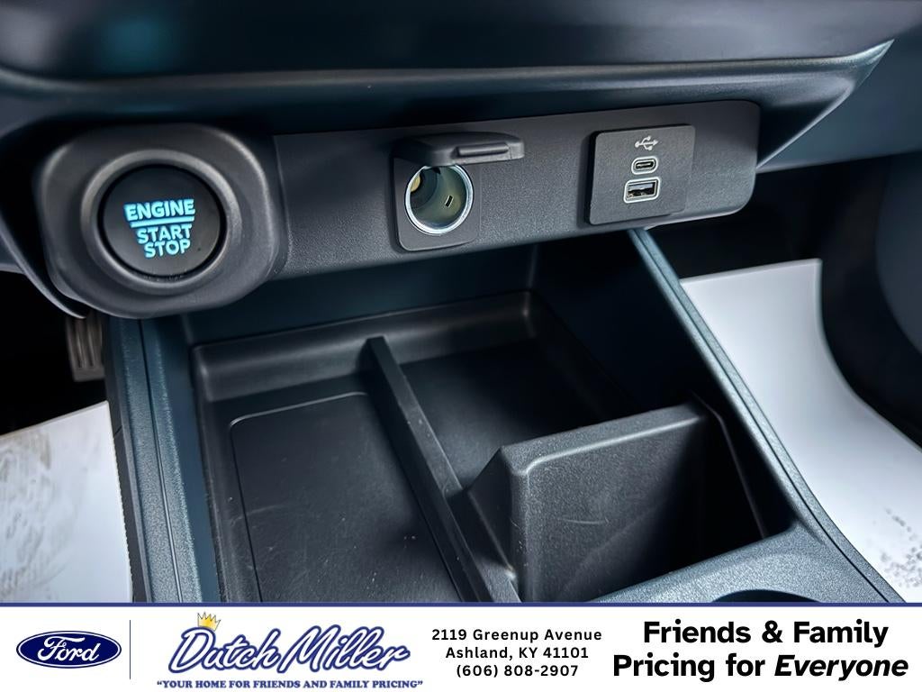 2026 Ford Maverick Lobo Standard