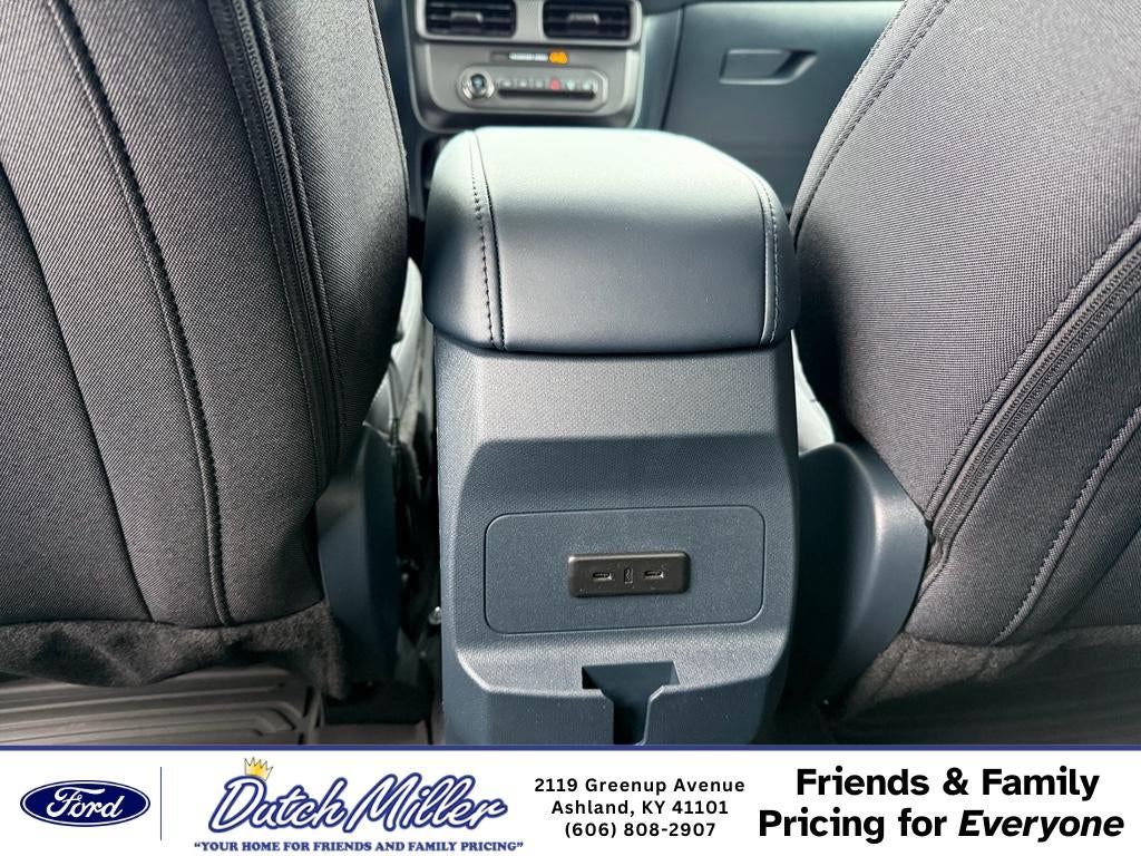 2025 Ford Maverick XL