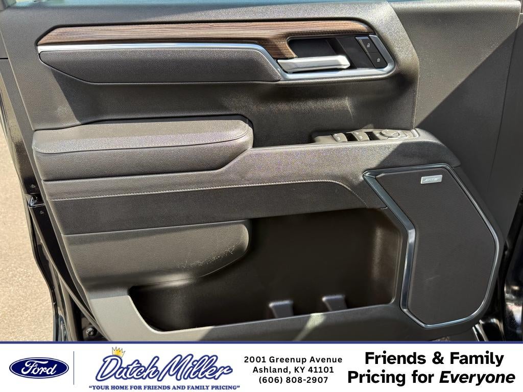 2025 Chevrolet Silverado LT Trail Boss