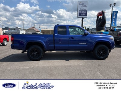 2022 Toyota Tacoma SR5