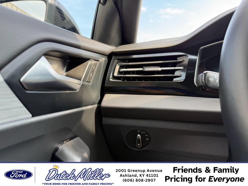 2025 Volkswagen Jetta Sport