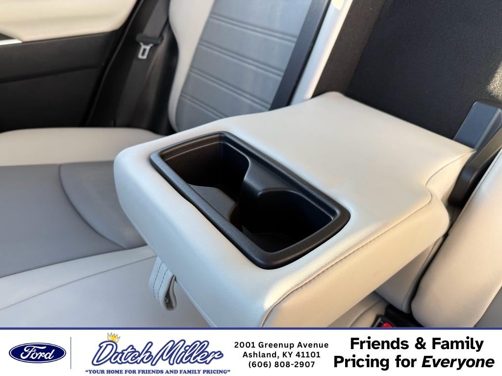 2023 Toyota RAV4 Hybrid Hybrid XLE Premium