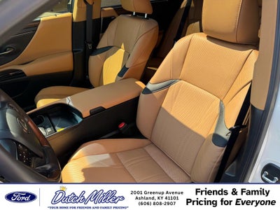 2025 Lexus ES 350 Ultra Luxury