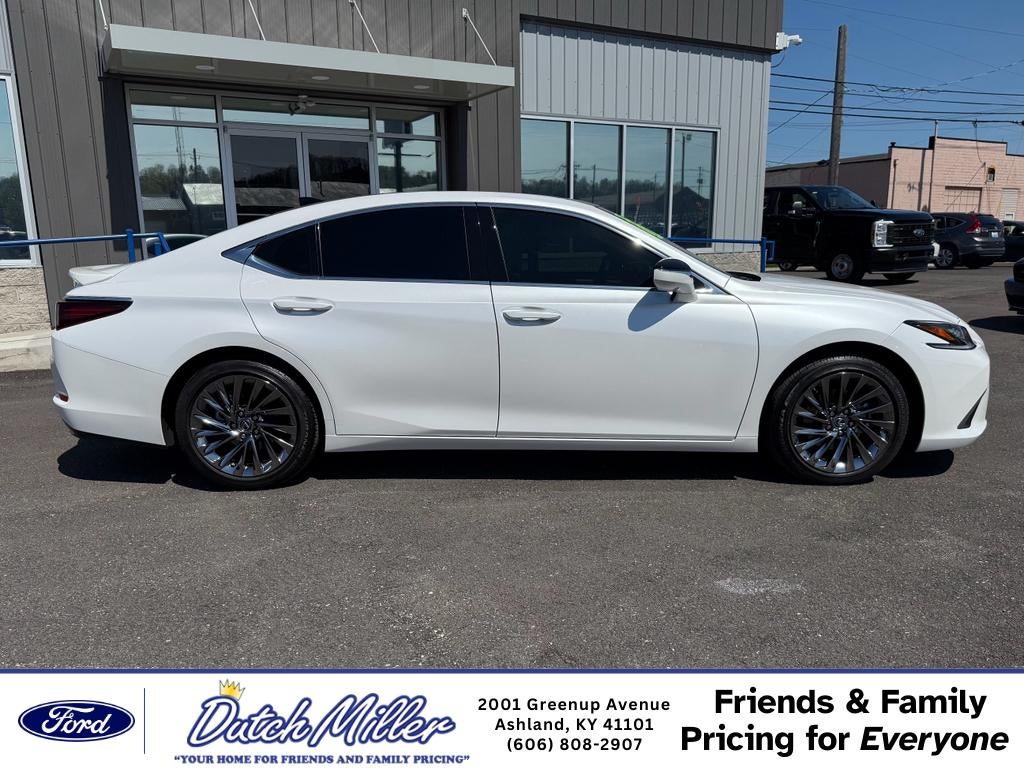 2025 Lexus ES 350 Ultra Luxury