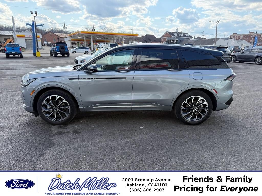 2024 Lincoln Nautilus Reserve