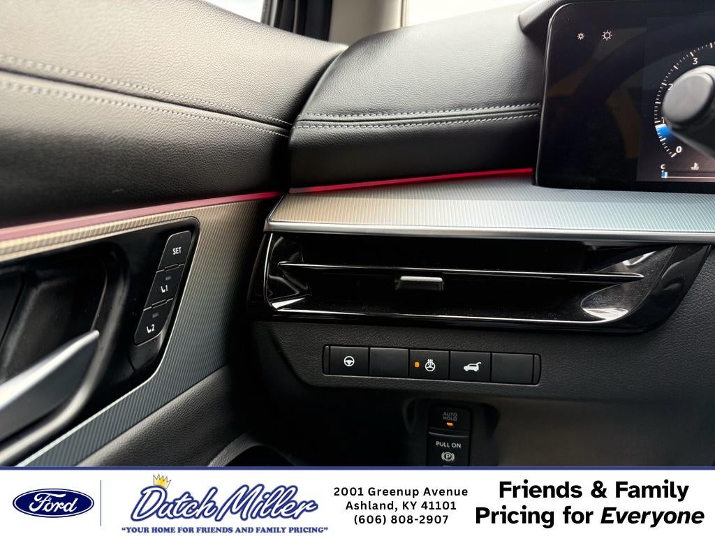 2025 Nissan Murano SL