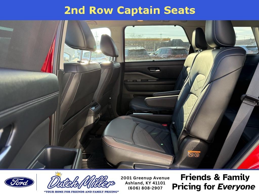 2024 Nissan Pathfinder Platinum