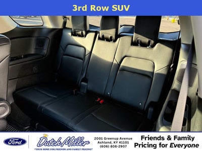 2024 Nissan Pathfinder Platinum