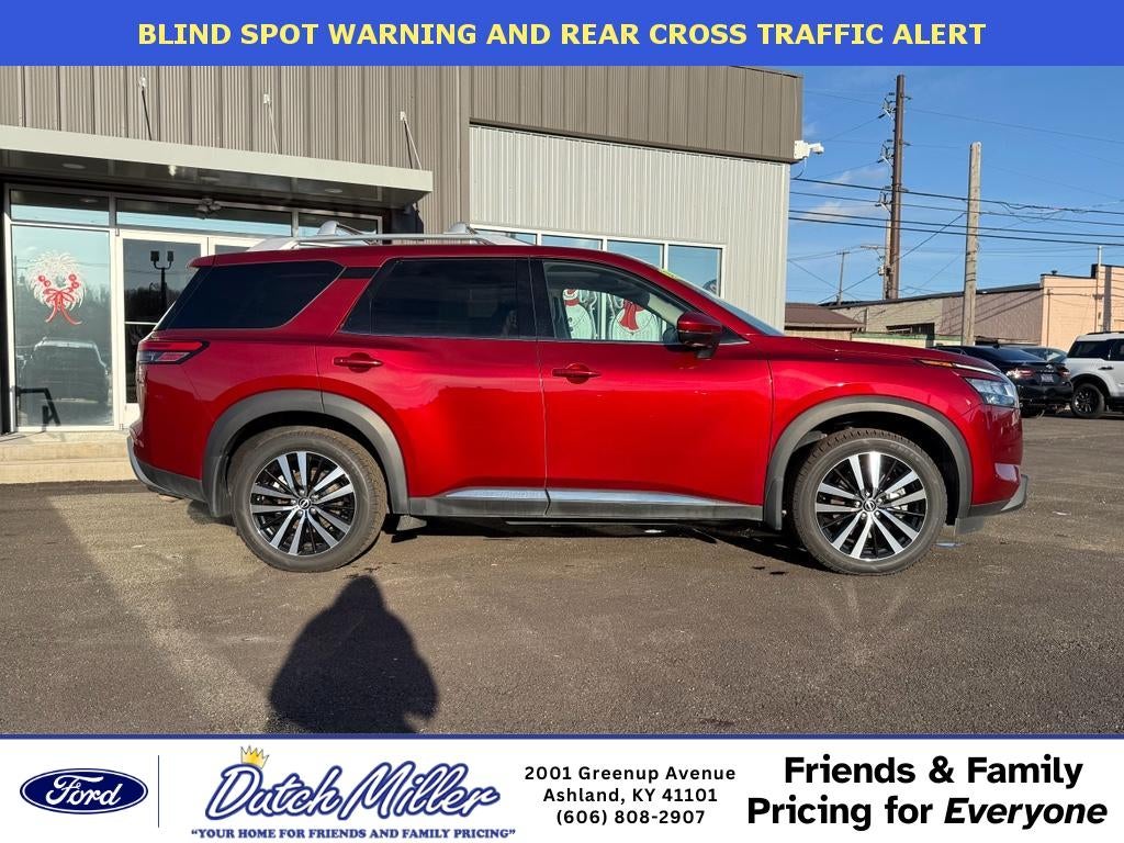 2024 Nissan Pathfinder Platinum